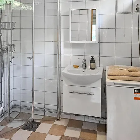 Pet Friendly In With Kitchen Nordre Frogn
