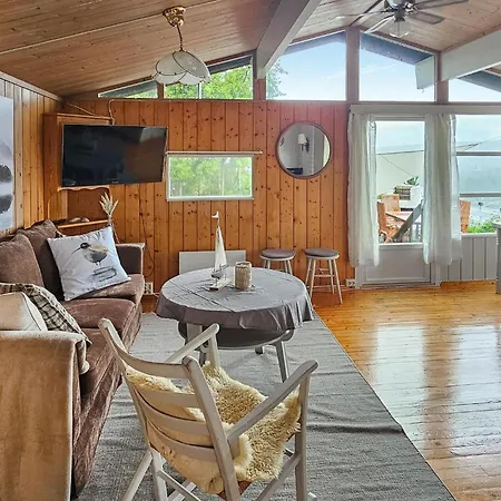 Pet Friendly In With Kitchen * Nordre Frogn